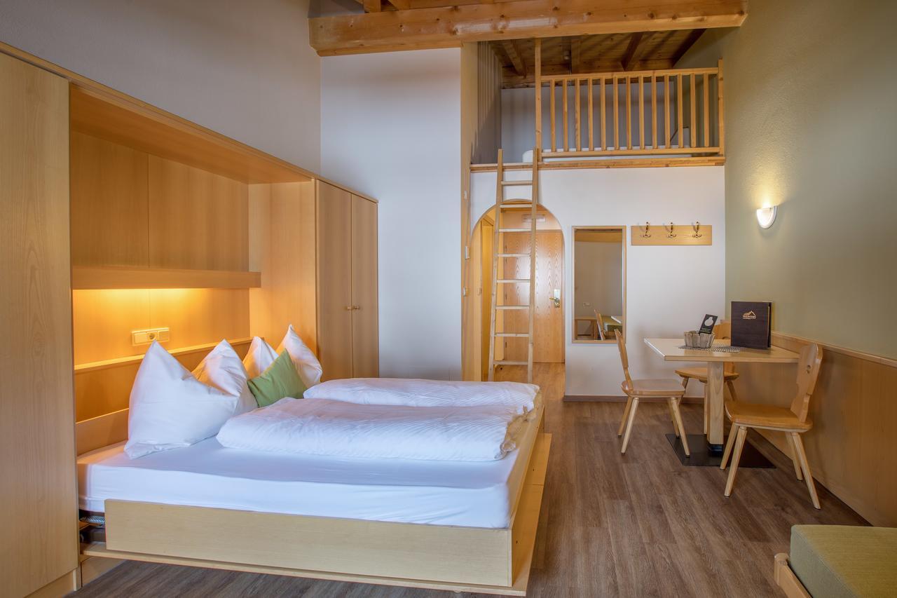 Mountain Living Apartments San Valentino alla Muta Exterior photo